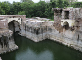 Hyderabad: Unesco honour for bowlis and Domakonda Fort