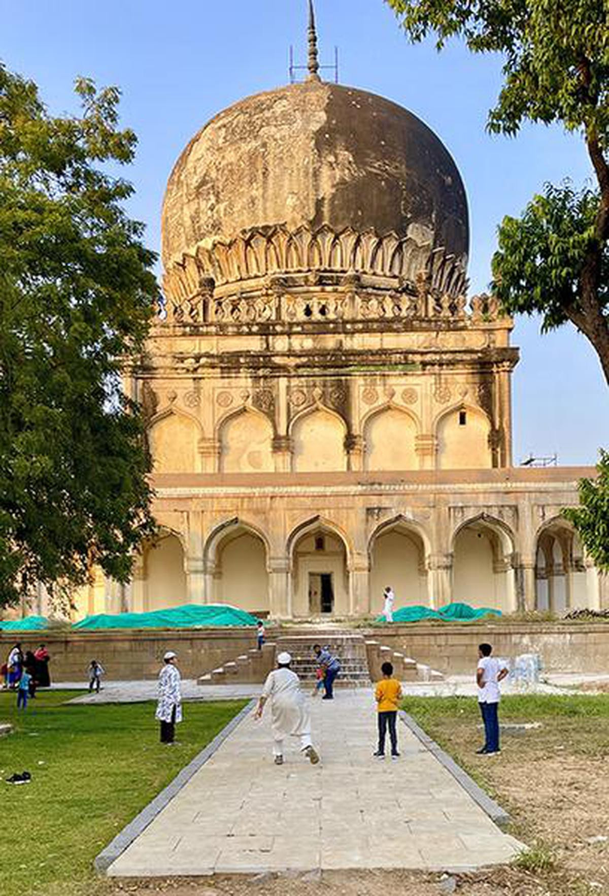 Restoring the original character of Qutb Shahi tombs’ landscape